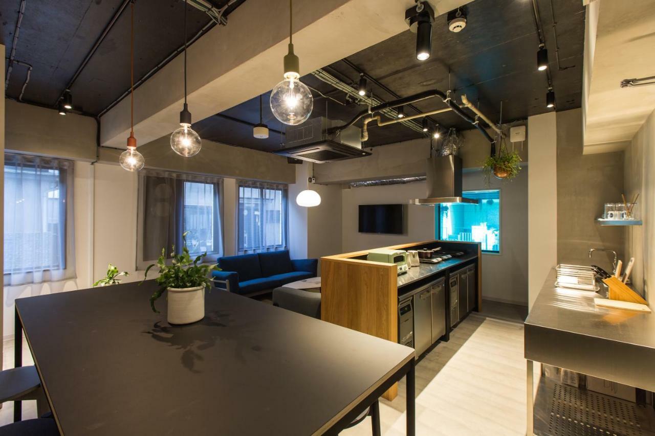 Хостел Unplan Shinjuku Токио Экстерьер фото